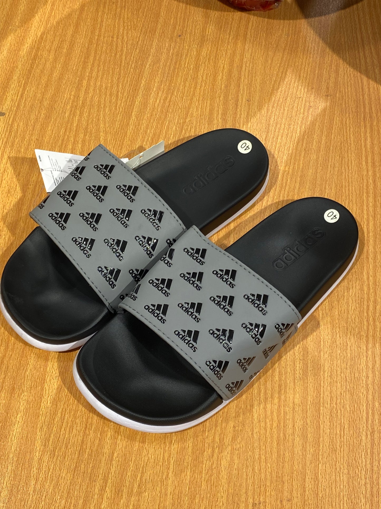 Adilettes Comfort Slides Small Logo - Grey