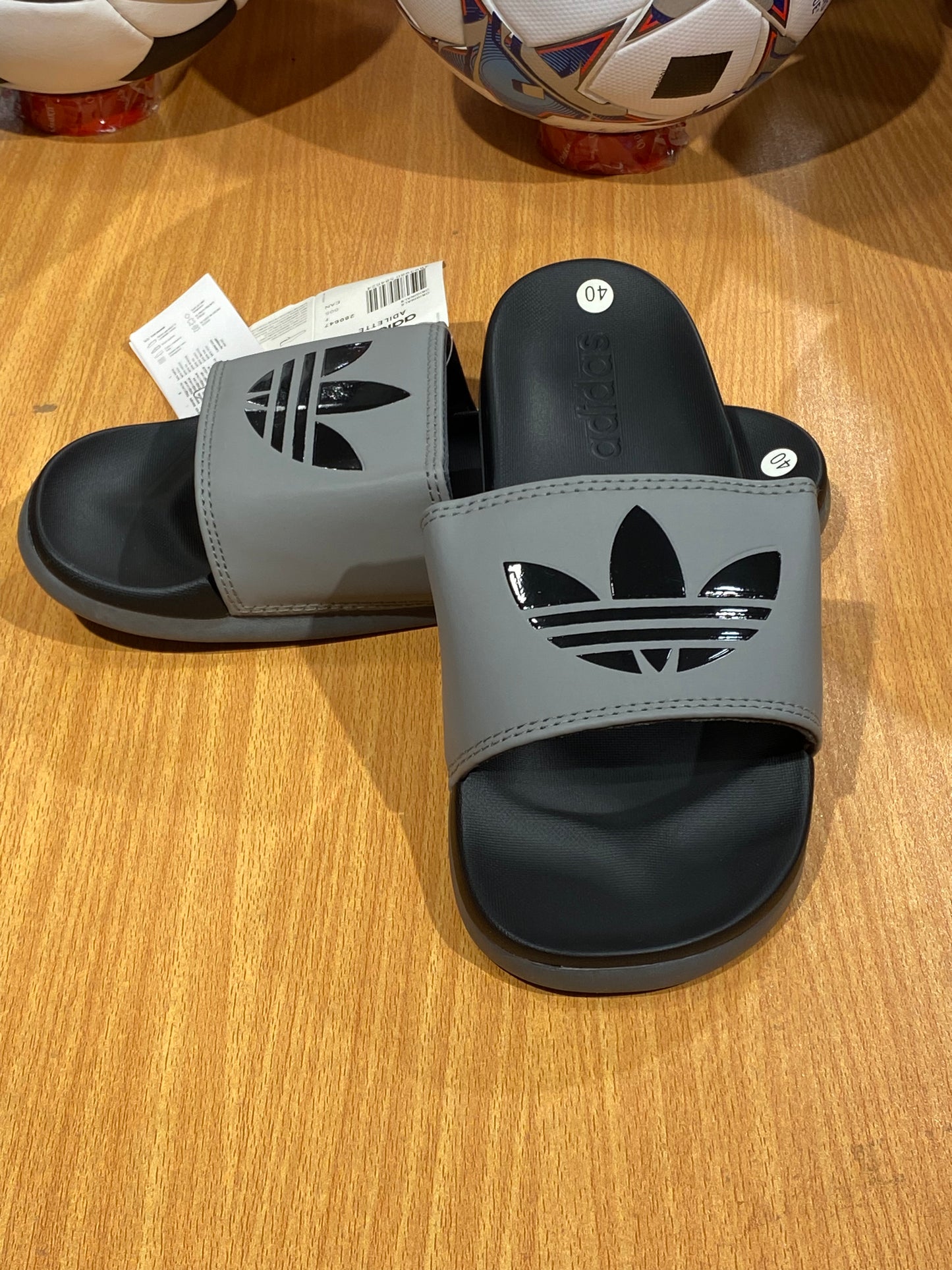 Adilettes Comfort Slides Logo - Grey