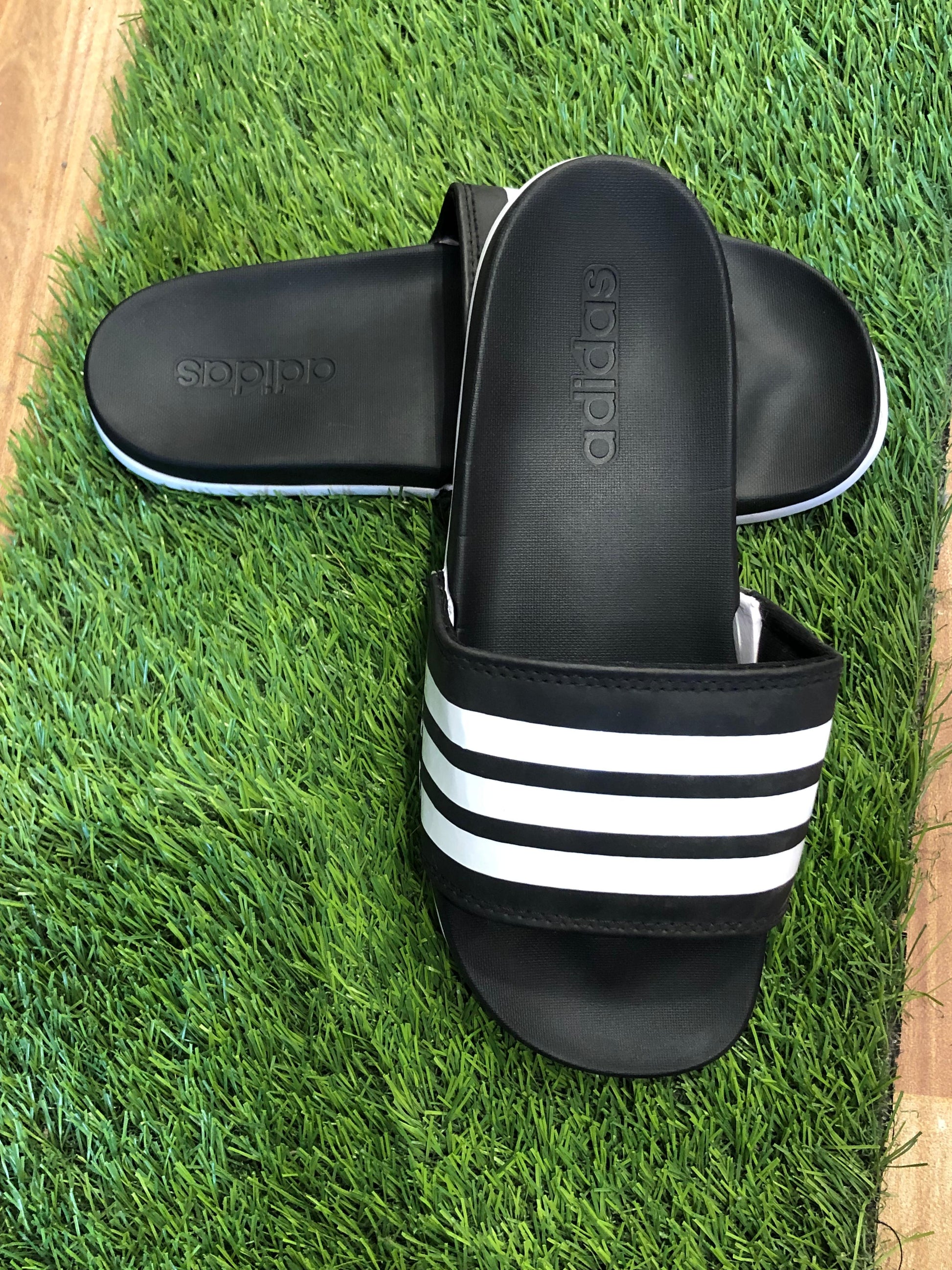 Adidas Adilettes Comfort Slides Stripes Black/White – Ashabi