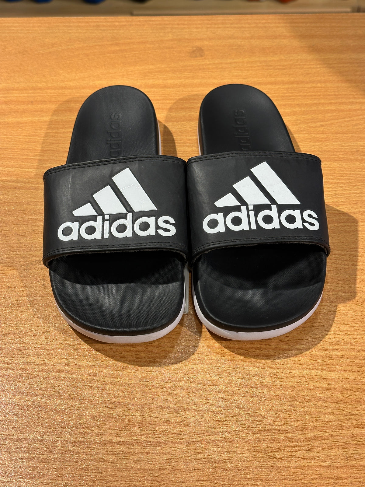 Adidas Adilettes Comfort Slides Premium - Black/White