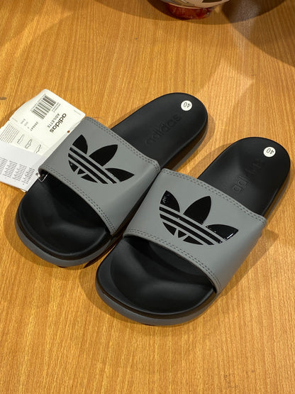 Adilettes Comfort Slides Logo - Grey