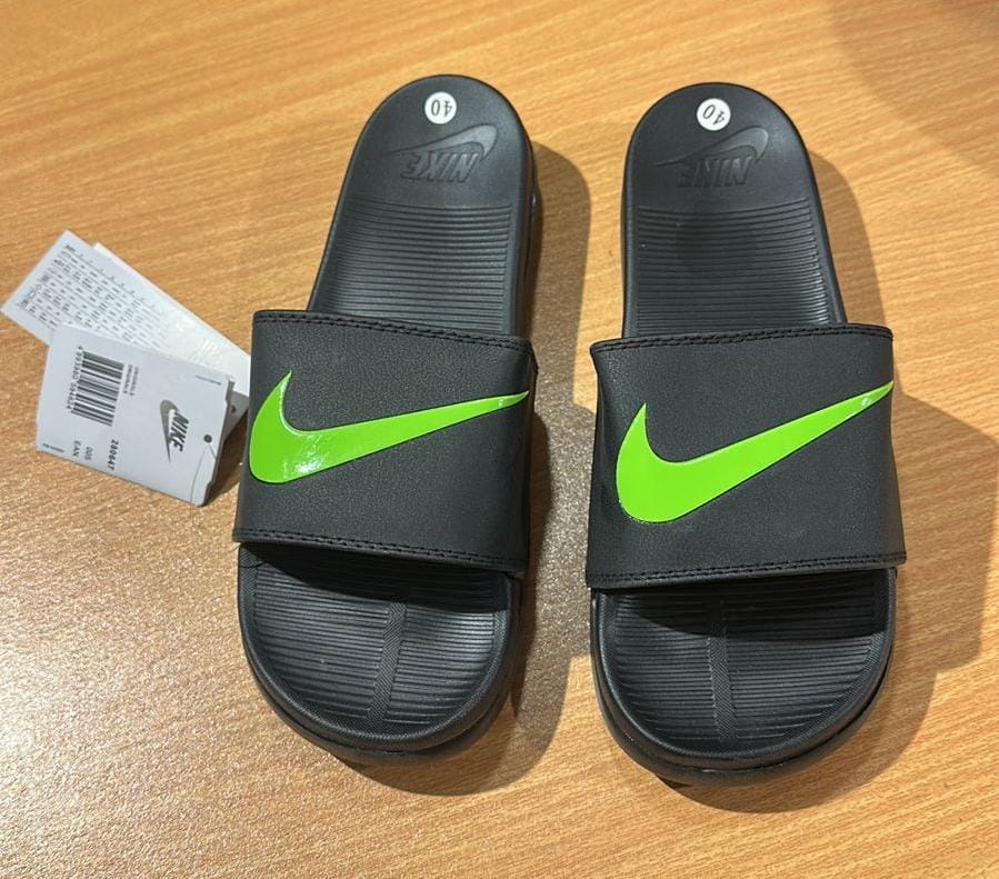 Nike Adilettes Comfort Slides - Black/Green